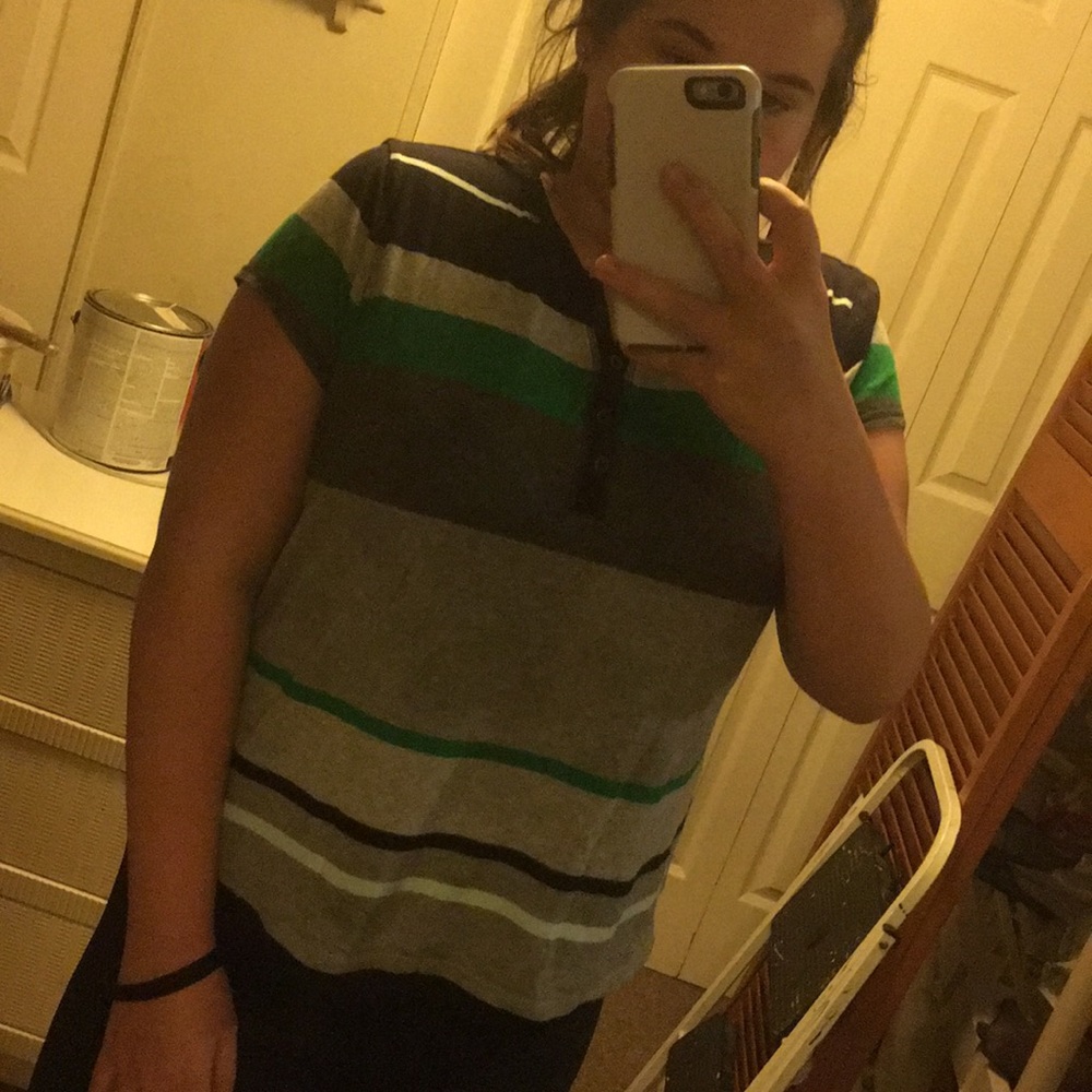 Liz Claiborne Petite Tee
